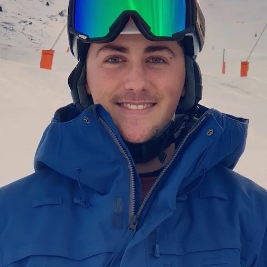 Pau García, moniteur de ski chez SkiClass Baqueira